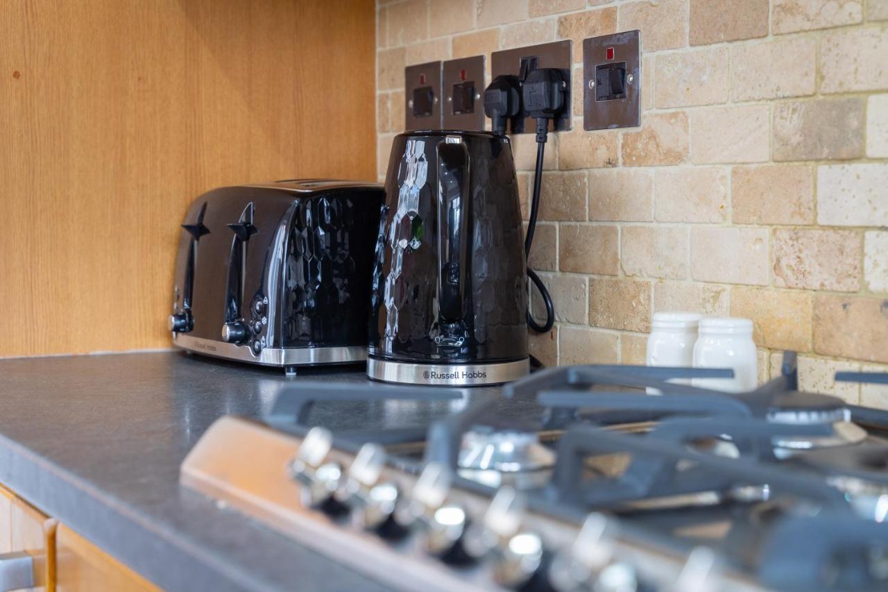 Watford Casa - 2 Bed And 2 Bath Near Watford Junction Station Apartment Watford (Hertfordshire)